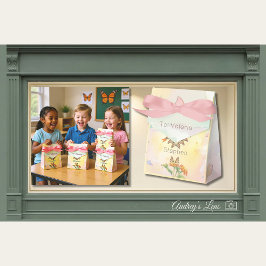 Monarch Butterfly Heart Watercolor Valentine Presentaskar