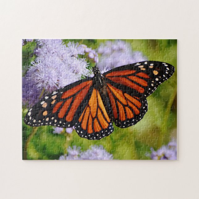Monarch Butterfly Lila blommor Puzzle Pussel (Horisontell)