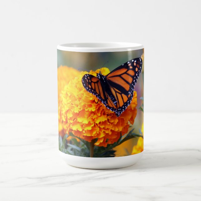 Monarch Butterfly Marigold Photo Kaffemugg (Center)