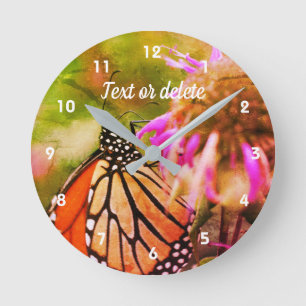 Monarch Butterfly on Flower Abstrakt Personlig Rund Klocka
