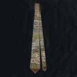 Monet Fransk Japansk Bro Konst Slipsklöver Slips<br><div class="desc">Monet Mästerverk målning - Detta impressionistiska målning av den japanska bron i Giverney Frankrike är av den berömda konstnären Claude Monet,  målad 1899. Den visar en japansk fotbro över en näckrosdamm.</div>