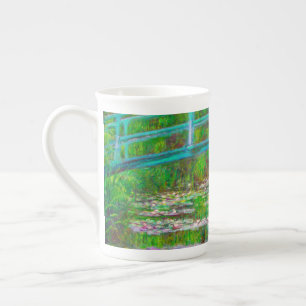 Monet Japanska Bridge och Vatten Lilies Benporslin Mugg