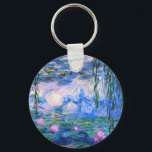 Monet Vatten Lilies Nyckelring<br><div class="desc">Monet Vatten Lilies nyckelring. Oljemålning på arbetsyta från 1916. Monet målade sin berömd vatten liljepond på ett tvångsmässigt sätt under de sista åren av sin karriär, teckning inspirerad av ljuset från sol och dess skiftande effekter på vatten och vattenblommor och löv. Den här målningen har en levande använda av nyck,...</div>