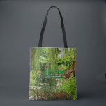 Monets bro, Monets trädgård, Grönt, Giverny Tygkasse<br><div class="desc">En attraktiv skulderväska med bilden av Monets vackra bro i trädgården,  fram och bak. Bilden av Monets trädgård är från sen sommar i Frankrike.</div>