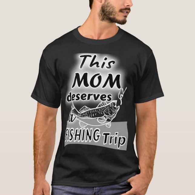 Monkauk Fiskande Mamma T Shirt (Framsida)