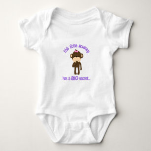 Monkey har en hemlig stor sister t-shirt