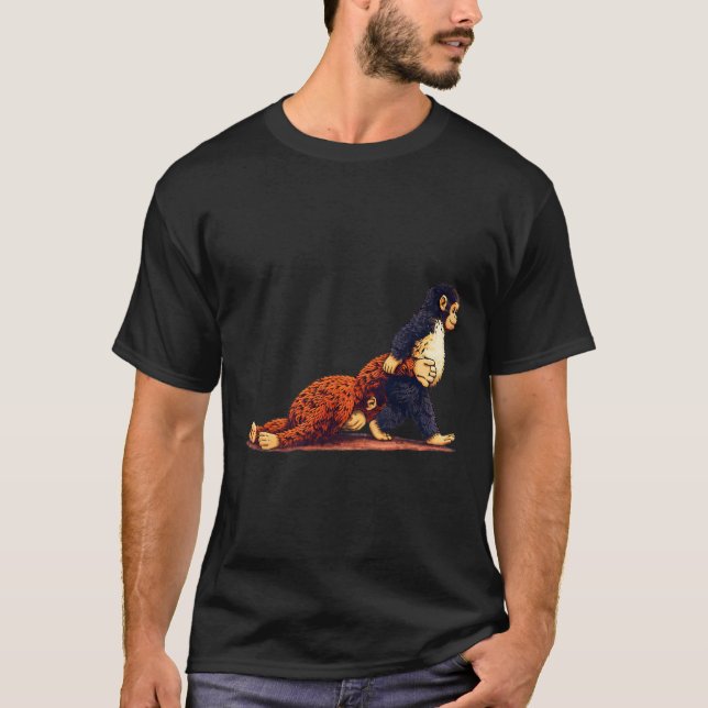 Monkey Punch Byby Grafisk Liten Knuff Stor Kärlek  T Shirt (Framsida)