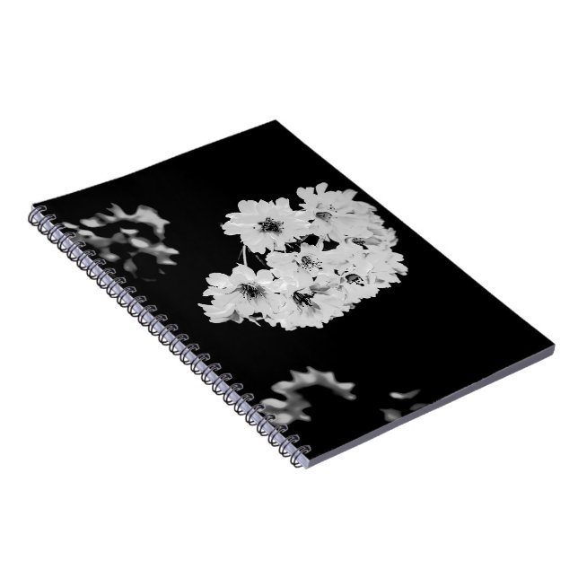 Monochrome Sakura Notebook - Elegant Black & White Anteckningsbok (Högra Sidan)