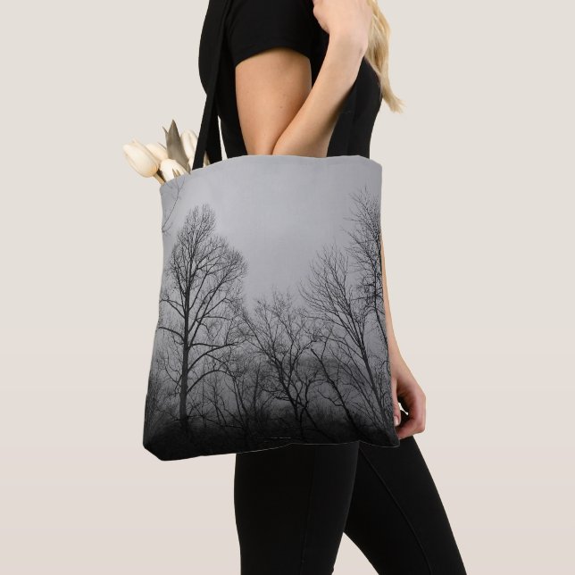 Monochrome_Tree_Tote Tygkasse (Närbild)