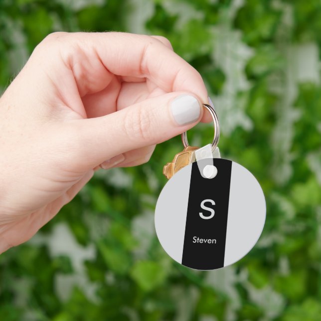 Monogram 2 ton Modern Black och Grått Nyckelring (Hand)