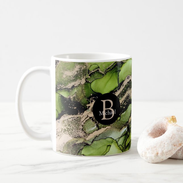 Monogram Alkohol Bläck Black Grönt Guld Kaffemugg (Med munk)