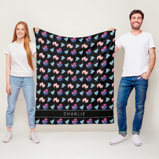 Monogram Axolotl Mönster Fleecefilt (På plats)