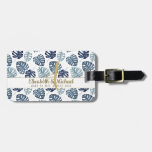 Monogram Azure Blue Tropical Lövs Guld Newlyweds Bagagebricka