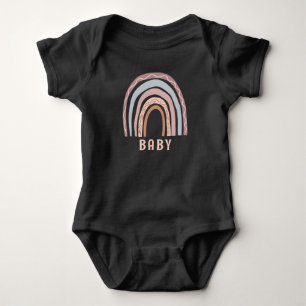 Monogram Baby Namn Earthy Boho Rainbow Neutralt T Shirt
