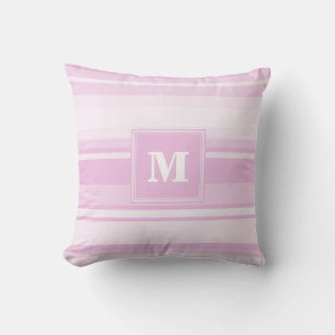 Monogram baby rosa rand kudde