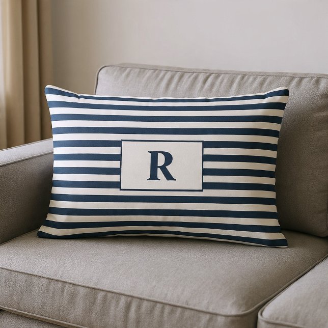Monogram blå/vita ränder lumbarkudde (Skapare uppladdad)