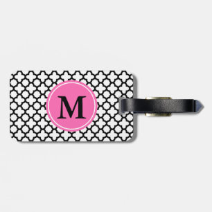 Monogram Black and White Quatrefoil Bagagebricka