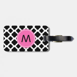 Monogram Black and White Quatrefoil med Shock rosa Bagagebricka