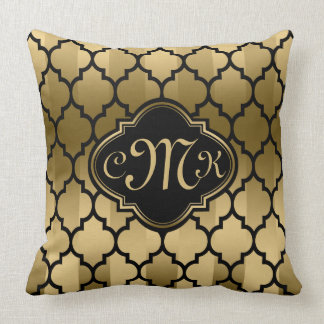 Monogram Black & Guld Rand & Quatrefoil Kudde