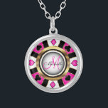 Monogram Black, Shock rosa och Guld Las Vegas Stil Silverpläterat Halsband<br><div class="desc">Monogram Necklace. Monogram Black, Shock rosa och Guld Las Vegas Stil utformar redot så att du kan anpassa dig. Obs! Alla mallområden behöver inte ändras. 📌 Om du behöver anpassa ytterligare klickar du på knappen "Klicka för att anpassa ytterligare" eller "Anpassa eller redigera design" och användor verktyg för att ändra...</div>