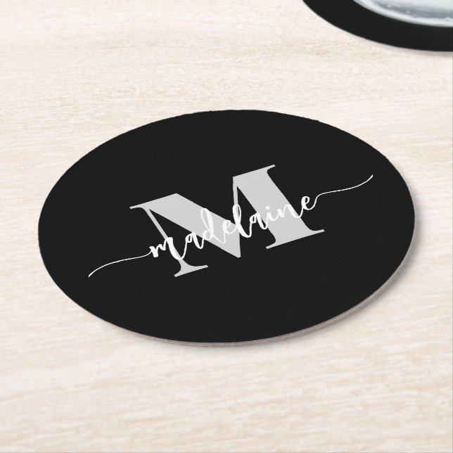 Monogram Black Silver White Personal Underlägg Papper Rund (Vinklad)