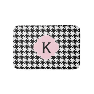 Monogram Black, White and Pastel Rosa Houndstooth Badrumsmatta