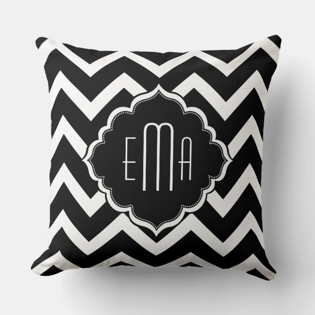 Monogram Black & White Geometric Zigzag Chevron Kudde (Framsida)
