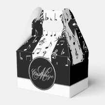 Monogram Black & White Musical Rand Gable Box 2