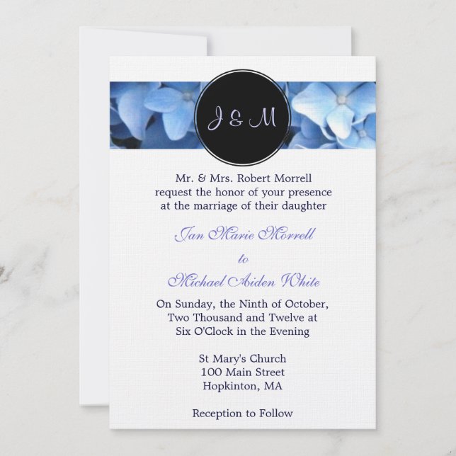 Monogram Blue Hydrangea bröllopsinbjudan Inbjudningar (Framsida)
