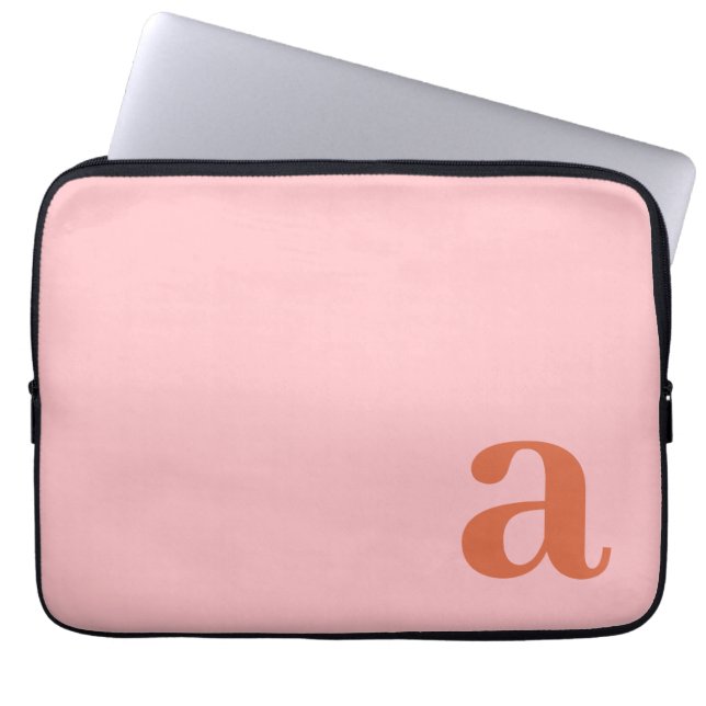 Monogram Bokstav Rosa & Röd Minimalistisk Laptop Fodral (Framsidan)