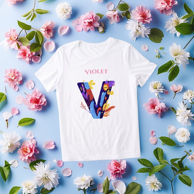 Monogram - Bokstav V Fet Färgglad Födelsedagsprese T Shirt (Skapare uppladdad)