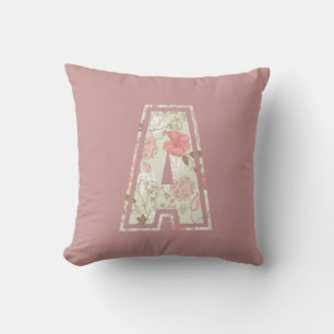 Monogram Brev A Kudde