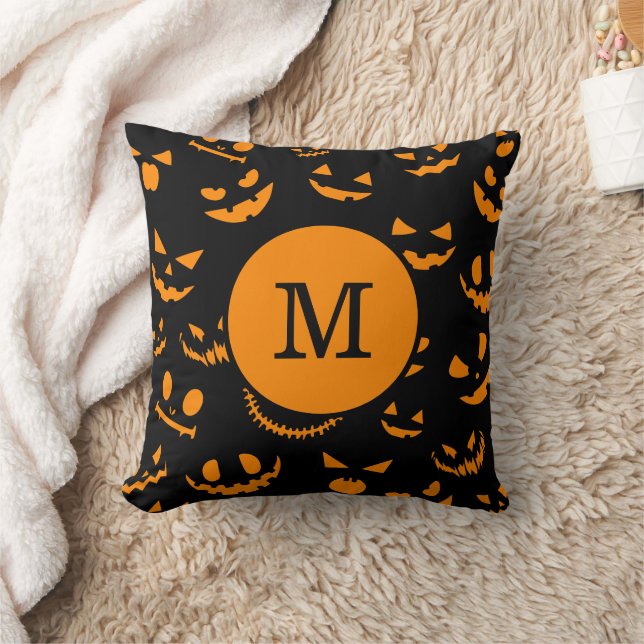 Monogram Brev-taloky Jack o lantern Ansikte Kudde (Filt)
