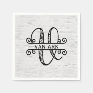 Monogram Brev V med familjen Namn Pappersservett