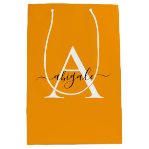 Monogram Bright-Orange   Minimalistisk Elegant
