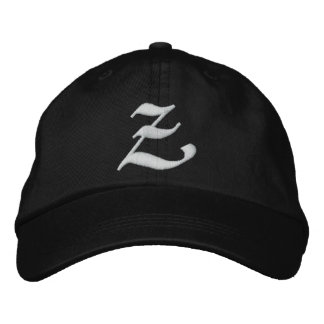 MONOGRAM BRODERAD KEPS