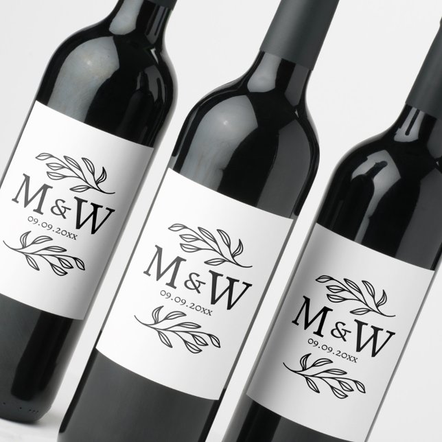 Monogram brölllsdatum Elegant botanisk Vinflaska Etikett (Modern wedding couple monogram initials date wine bottle label)