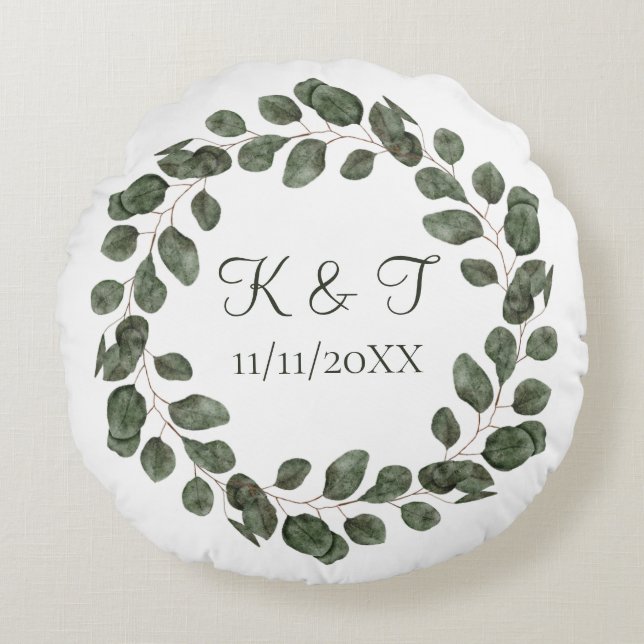 Monogram bröllopsdatum Eukalyptusblad Elegant Rund Kudde (Framsidan)