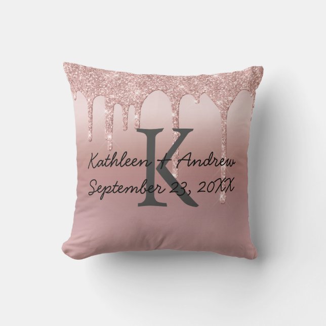Monogram bröllopsdatum Rose Gold Dropp Glitter Tre Kudde (Framsida)