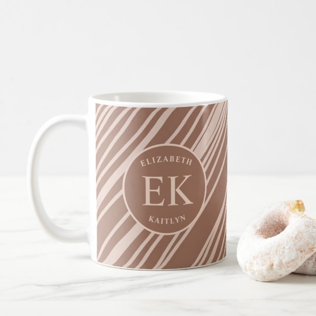 Monogram Brown Abstrakt Kaffemugg (Med munk)