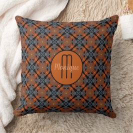 Monogram Brown Grått och svart geometrisk upprepni Kudde