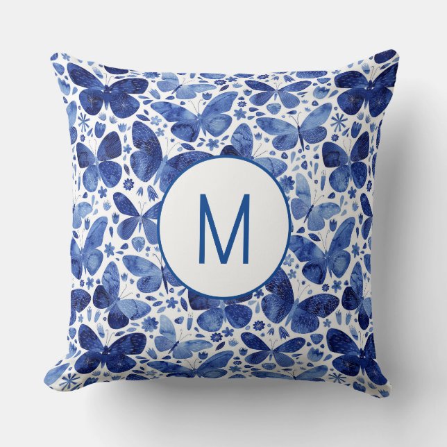Monogram Butterfly Watercolor Blue Kudde (Framsida)