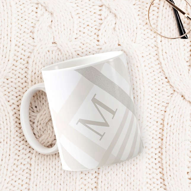 Monogram Classic Elegant Minimal vit Play Namn Kaffemugg (Skapare uppladdad)