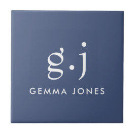 Monogram Classic Elegant - minimalt dammblått vitt Kakelplatta