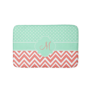 Monogram Coral Chevron med Mint Polka Dot Mönster Badrumsmatta