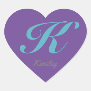 Monogram Cursive Brev K Blue Lila calligraphy Hjärtformat Klistermärke