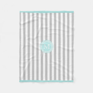 Monogram cyan Grått & White Stripe Blanket Blanket Fleecefilt