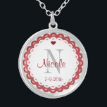 Monogram Dam Necklace Silverpläterat Halsband<br><div class="desc">Monogram Dam Necklace gör perfektens bröllopsfest,  födelsedag,  Alla hjärtans dag,  eller bara för gåvan. Uppdatera informationen så att den återspeglar din egen information.</div>