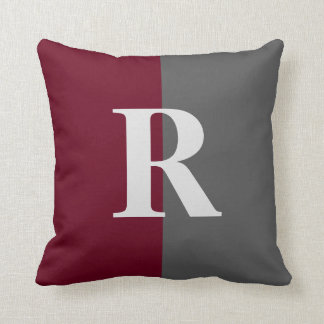 Monogram Duo Tone Burgundy och Grått Dekorativ kud Kudde