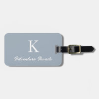 Monogram Dusty Blue Äventyr Awaits Gift Favor